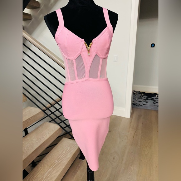 Elegant Pink Bodycon Dress - Picture 4 of 7